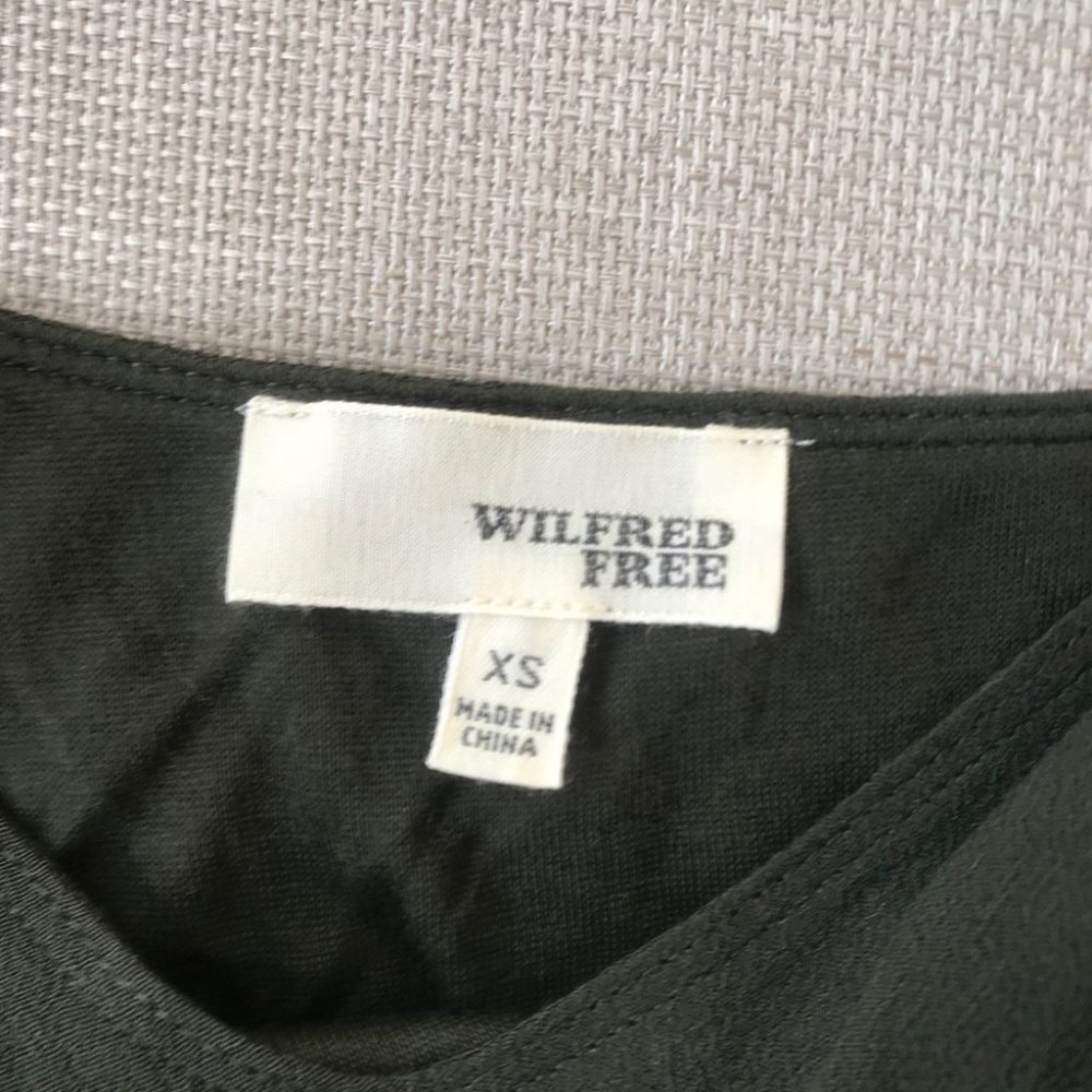 Wilfred free army green silk top - Picture 2 of 5
